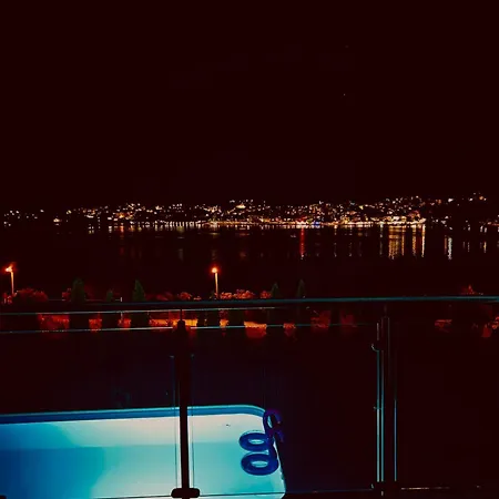 Seaesta Dino * Trogir